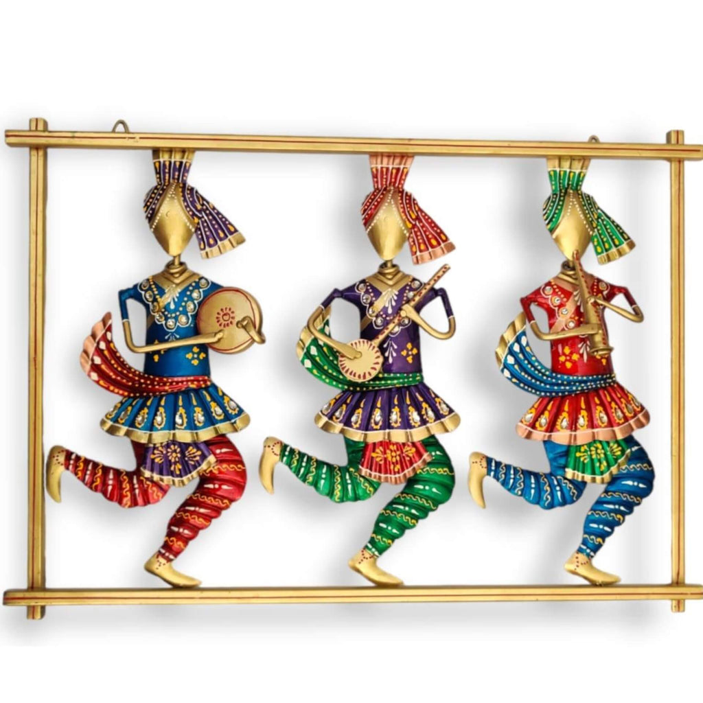 Hand-Painted Tribal Musician Wall Frame – Metal Art Decor