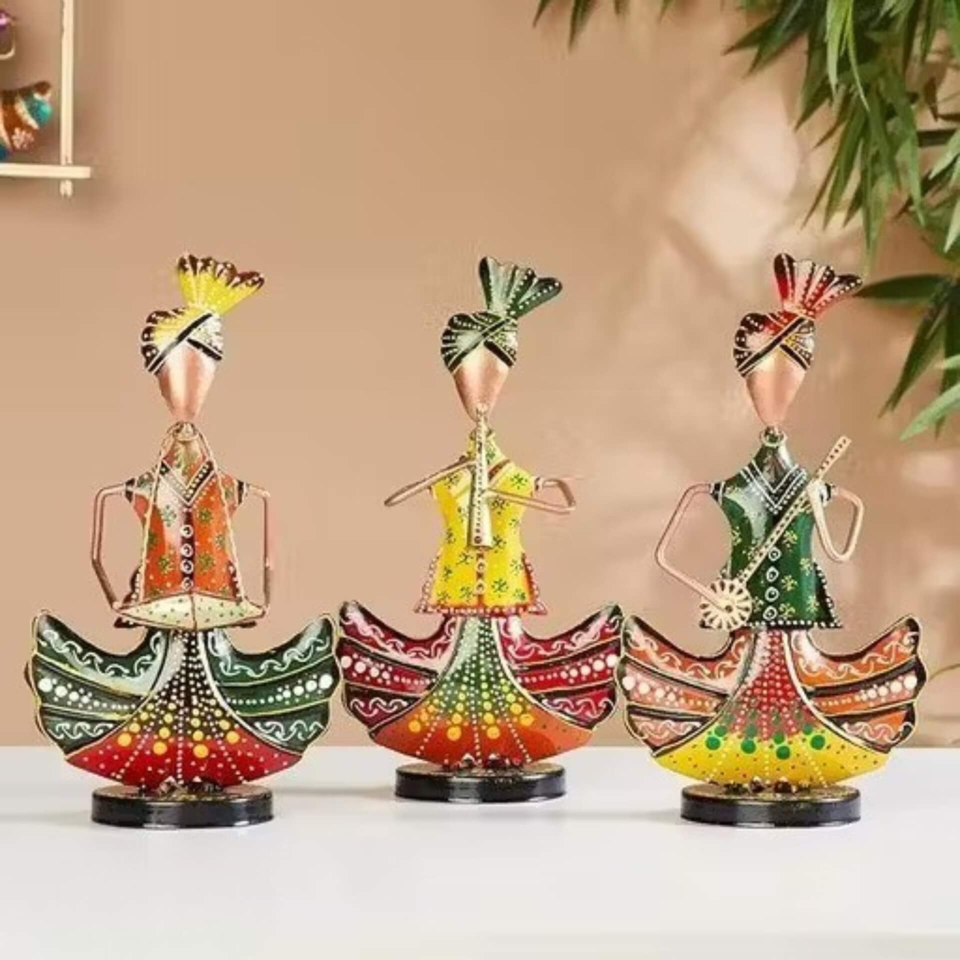 Hand-Painted Rajasthani Musician Figurines – Set of 3