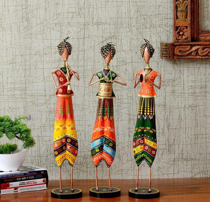 Handpainted Metal Musician Figurines – Set of 3 | Multicolour Tribal Human Decor | Iron Showpiece for Living Room & Home Decoration (53 cm)